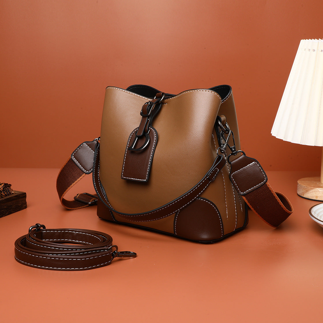 Nové trendy crossbody kabelky pro rok 2026